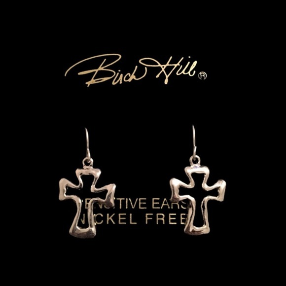 Buck Hill (?) Jewelry - Nickel Free Sensitive Ears Silver Cross Earrings